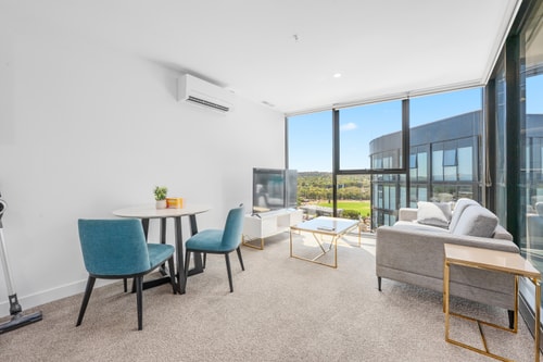 Modern & Cozy 1-Bedroom Apartment in Phillip 24 Serain Residences