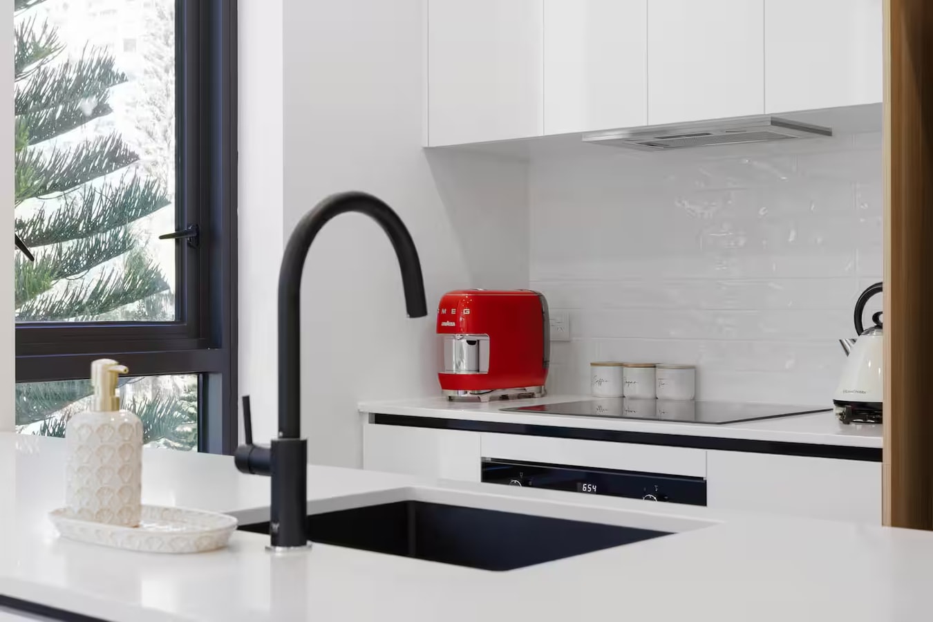 Stunning New 1 BDR Apt w/Parking Surfers Paradise 8 Serain Residences