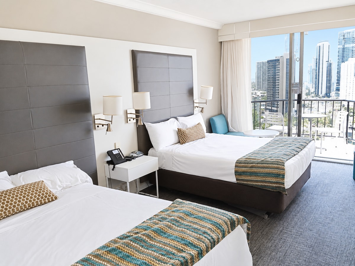 Cozy 2 Double-bed Room | 2-minute to Surfers Beach 1 Serain Residences