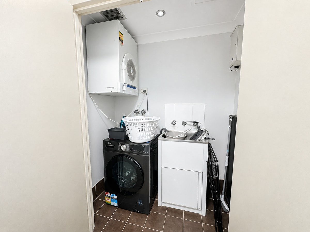 7 Min to Train: Central Parramatta 2BR + Parking 20 Serain Residences