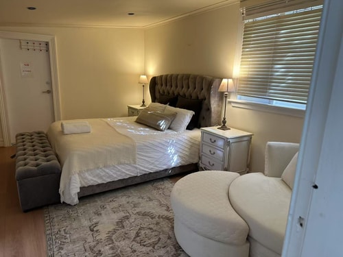 Leura's Magical Manderley - 2 Bedroom Unit 12 Serain Residences