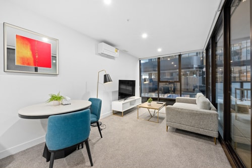 Woden Comfortable 1-Bedroom Apartment with Parking 1 Serain Residences
