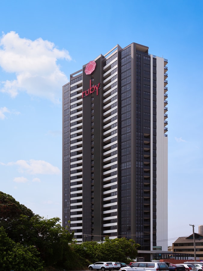 Stylish 1 Bedroom + Partial Ocean View In Surfers 22 Serain Residences