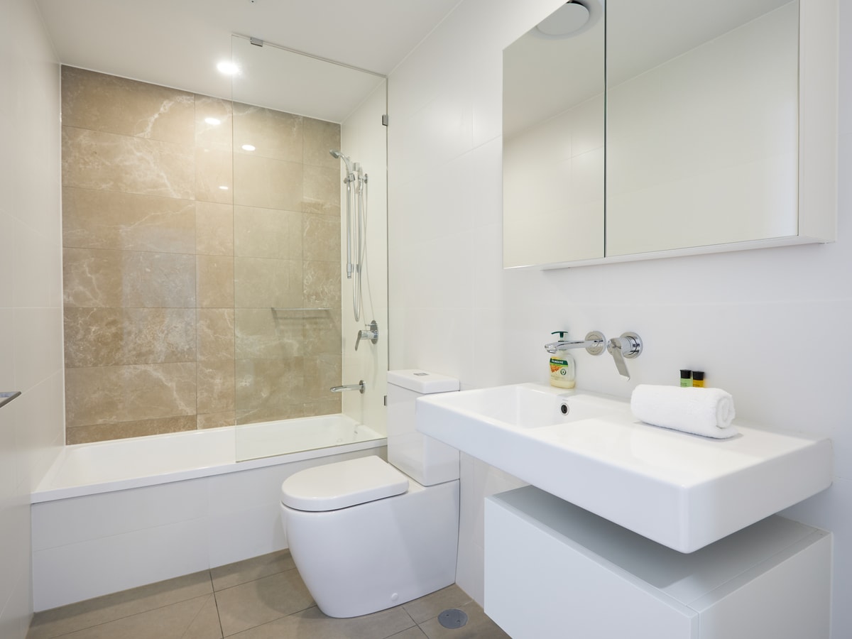 Cozy and Comfy 2-Bed Apartment in Gold Coast 11 Serain Residences