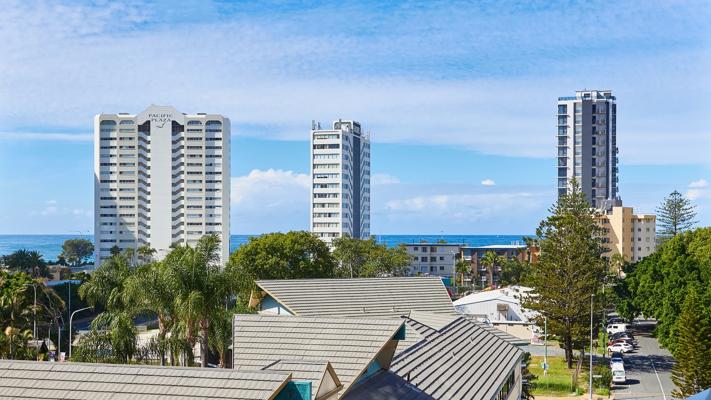 Cozy and Comfy 2-Bed Apartment in Gold Coast 4 Serain Residences