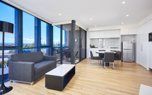 Comfy 1 bedroom Apartment In Centre Surfers 3 Serain Residences