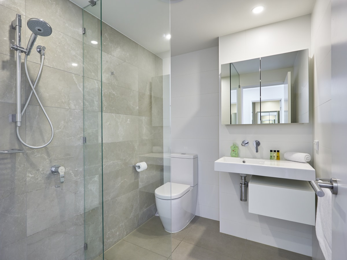 Exquisite and Stylish Villa in Surfers Paradise 15 Serain Residences