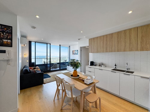 Ocean view modern 2 bedroom in St Kilda w/Parking 2 Serain Residences