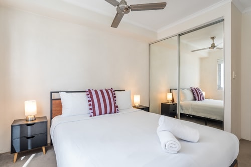 Prime Loc River Glimpse 2BR Walk to CBD w/Parking 1 Serain Residences