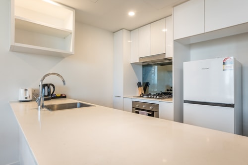 High Level 2-bedroom with Parking South Brisbane 18 Serain Residences
