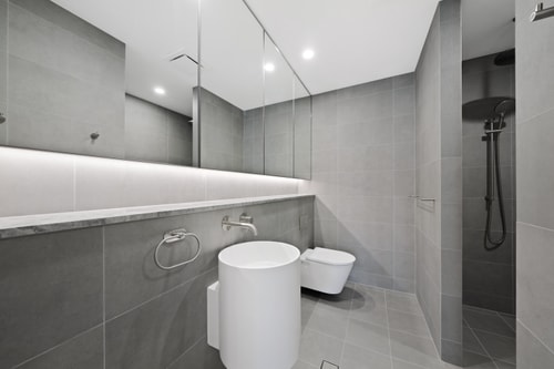 Stylish Sandringham Urban Townhouse by Hyde Park 30 Serain Residences