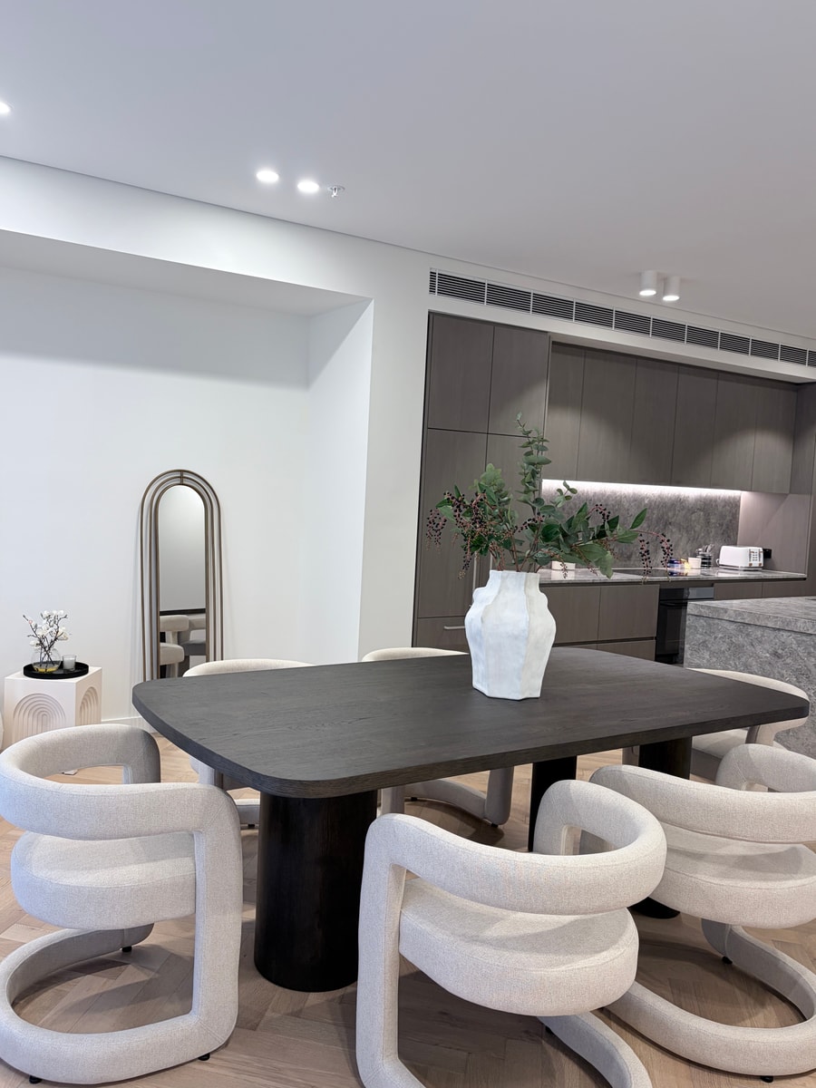 Stylish Sandringham Urban Townhouse by Hyde Park 6 Serain Residences