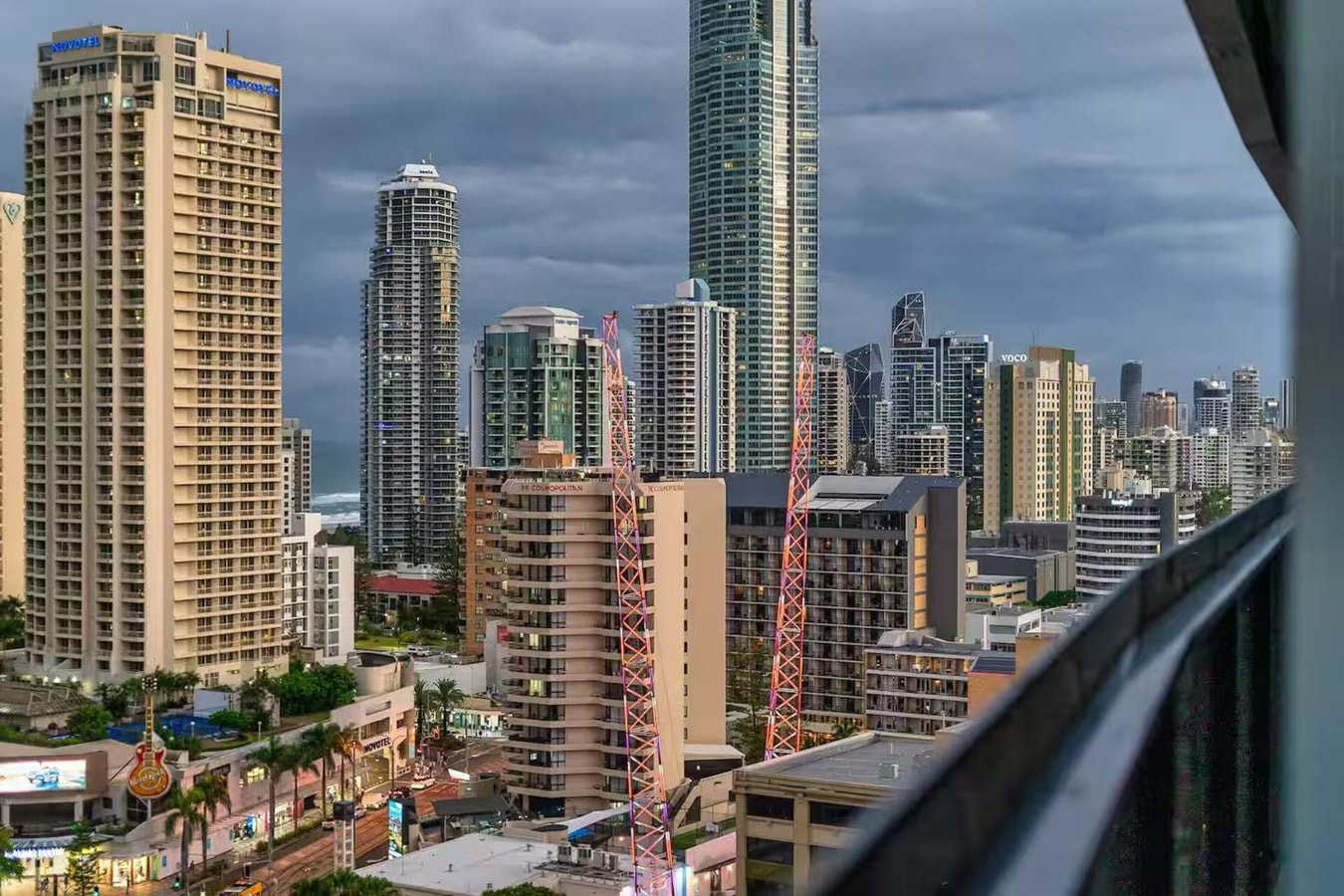 Modern 2BR Oasis with Pools, Gym & Secure Parking 38 Serain Residences