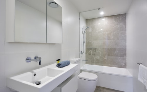 Convenient Located  2 bedroom apartment in Surfers 5 Serain Residences