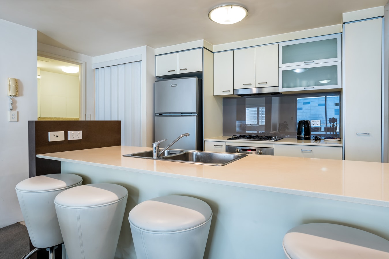 Prime Loc River Glimpse 2BR Walk to CBD w/Parking 17 Serain Residences
