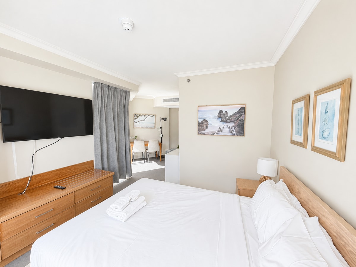 Queen Studio | Beach & Tram at Doorstep @ Legend 6 Serain Residences