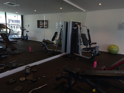 Cozy Two bedroom Apartment with Parking 13 Serain Residences