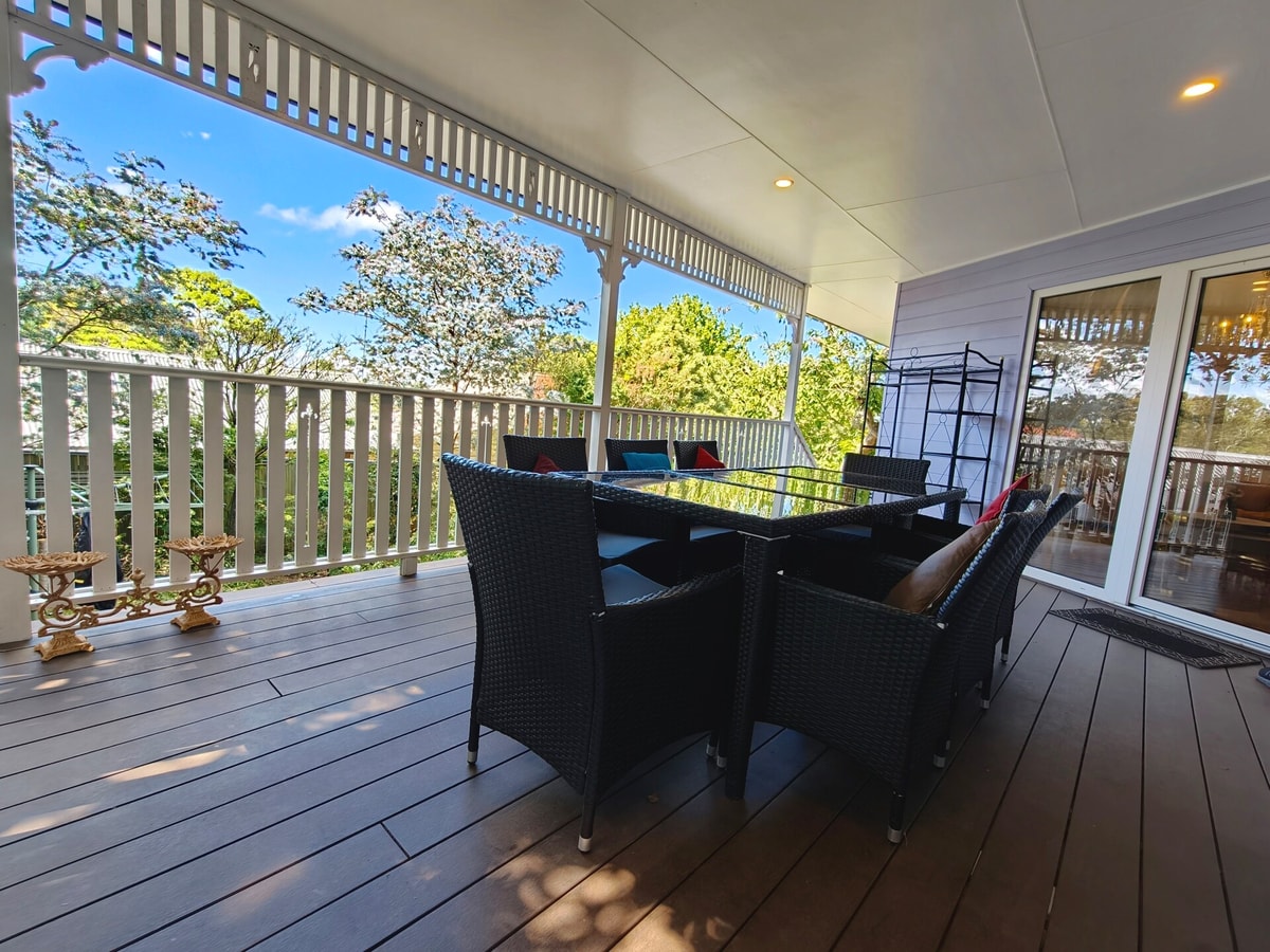 4BR Upper House Close to Blue Mountains Highlights 4 Serain Residences