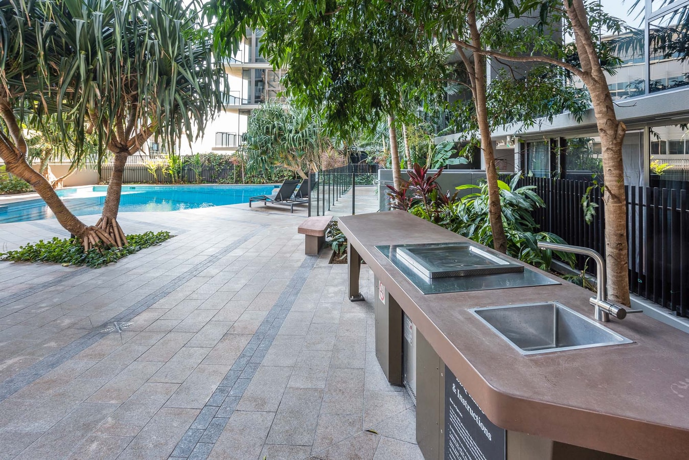 Central Located Cozy Studio in South Brisbane 18 Serain Residences
