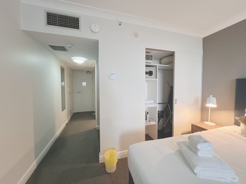 Comfortable Studio 3-min Walk to Chatswood Station 16 Serain Residences