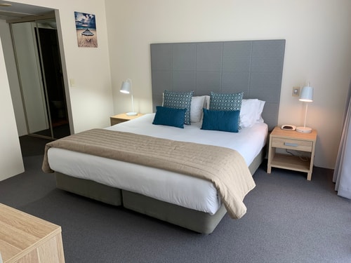 Crown Towers Luxurious 1 Bed Apt Surfers Paradise 4 Serain Residences