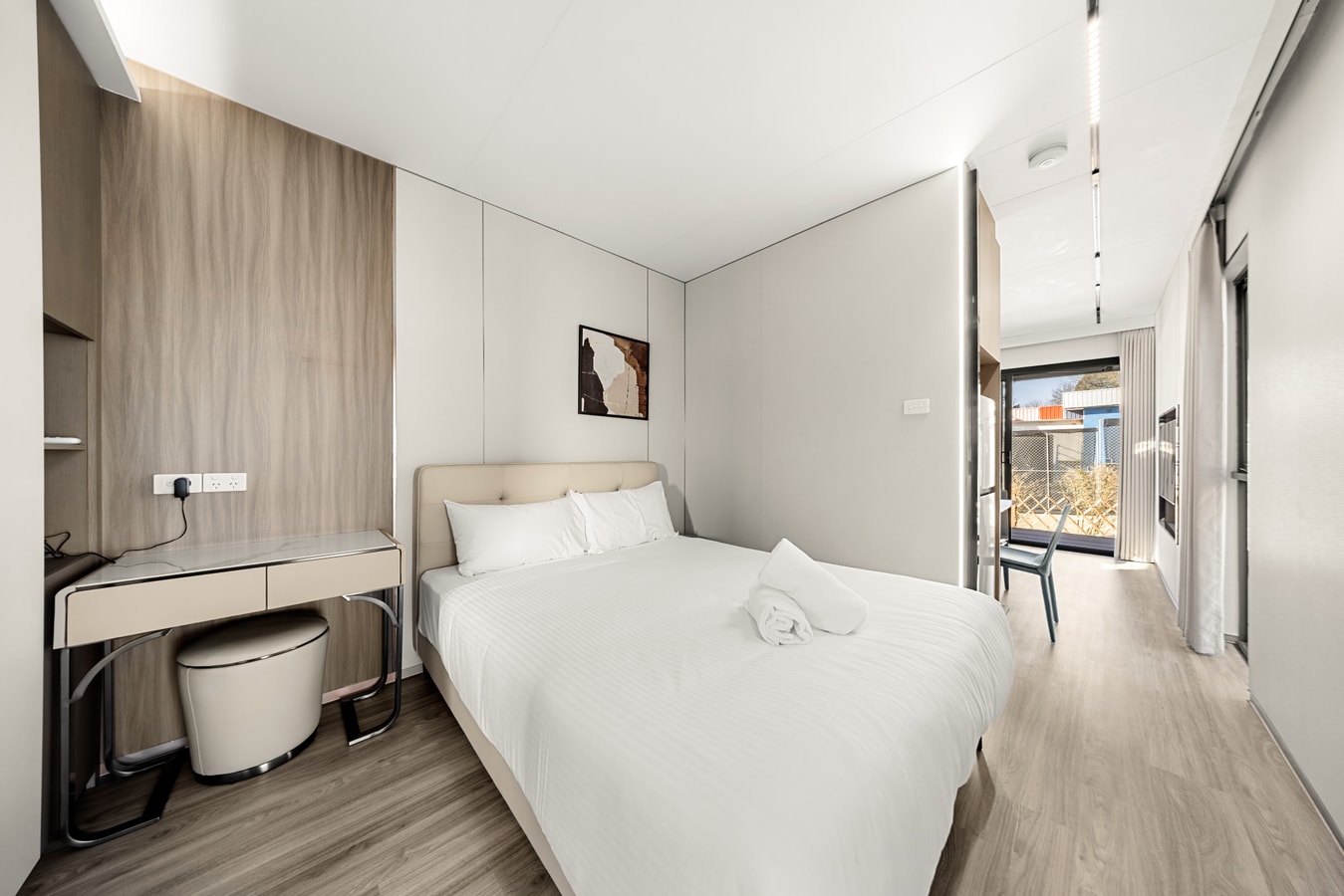 Inviting Modern Tiny Home 8 Min Walk to Station 7 Serain Residences