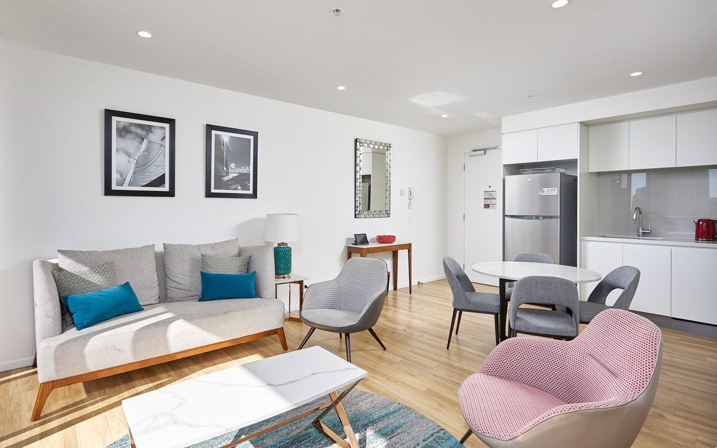 Cozy 2 bedroom apartment in Surfers Paradise 5 Serain Residences