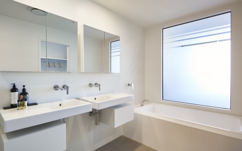 Convenient Located Villa in Heart Surfers Paradise 11 Serain Residences