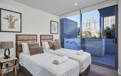 3 bedroom Villa in Center of Surfers Paradise 6 Serain Residences