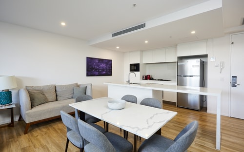 3 bedroom Villa in Center of Surfers Paradise 4 Serain Residences