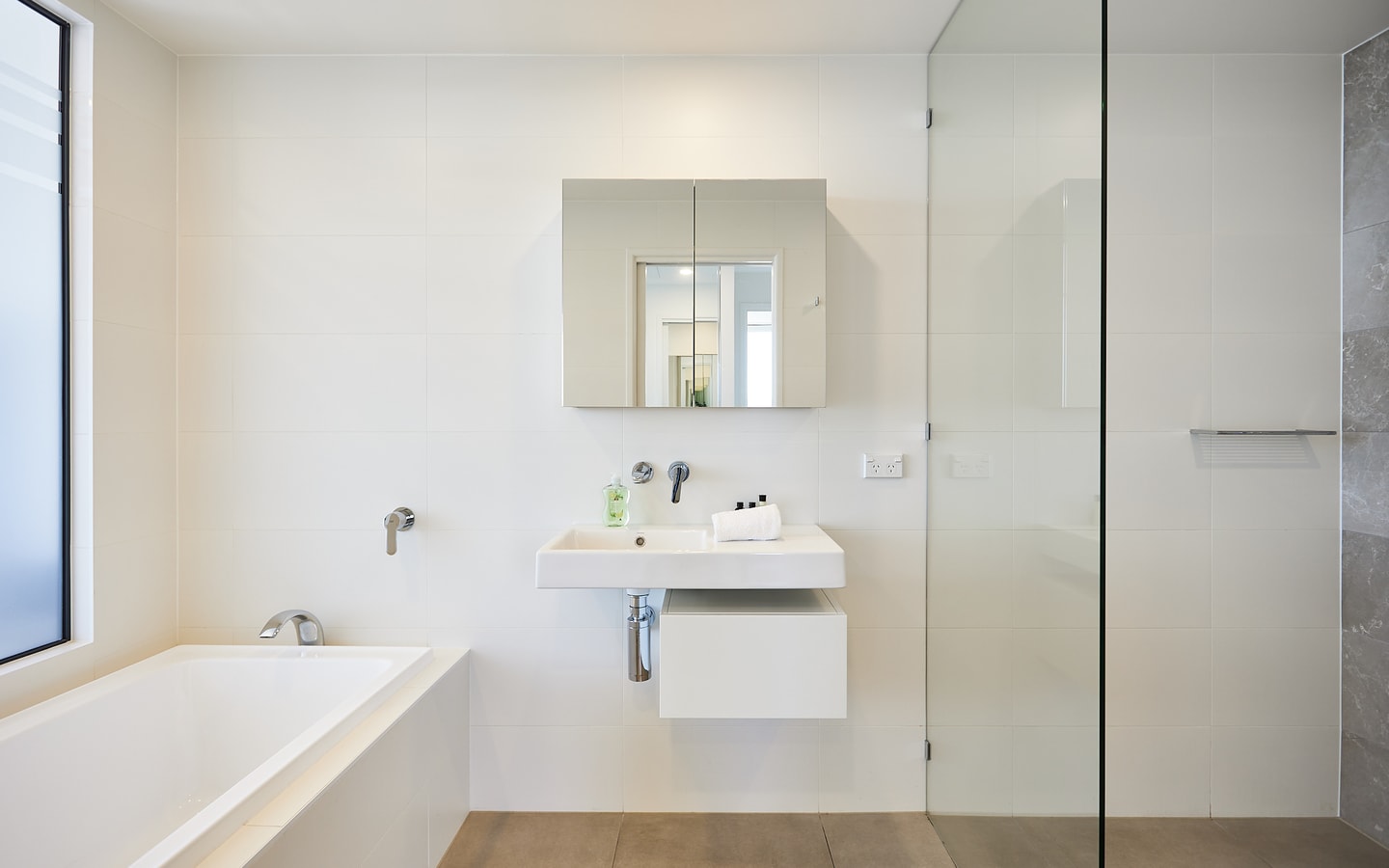 Splendid Ocean and River view 3 bedroom apartment 14 Serain Residences