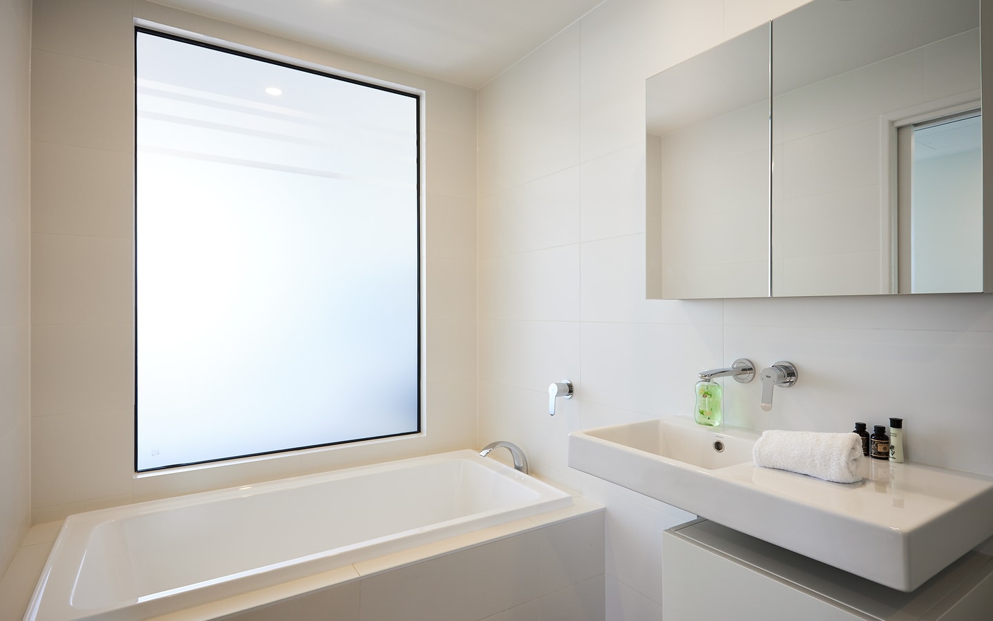 Splendid Ocean and River view 3 bedroom apartment 15 Serain Residences