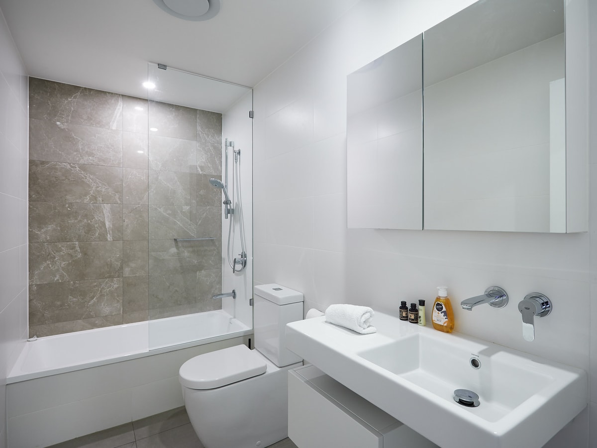Homelike 2 bedrooms Apartment in Central Surfers 11 Serain Residences