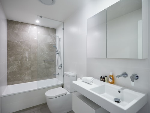 Homelike 2 bedrooms Apartment in Central Surfers 11 Serain Residences