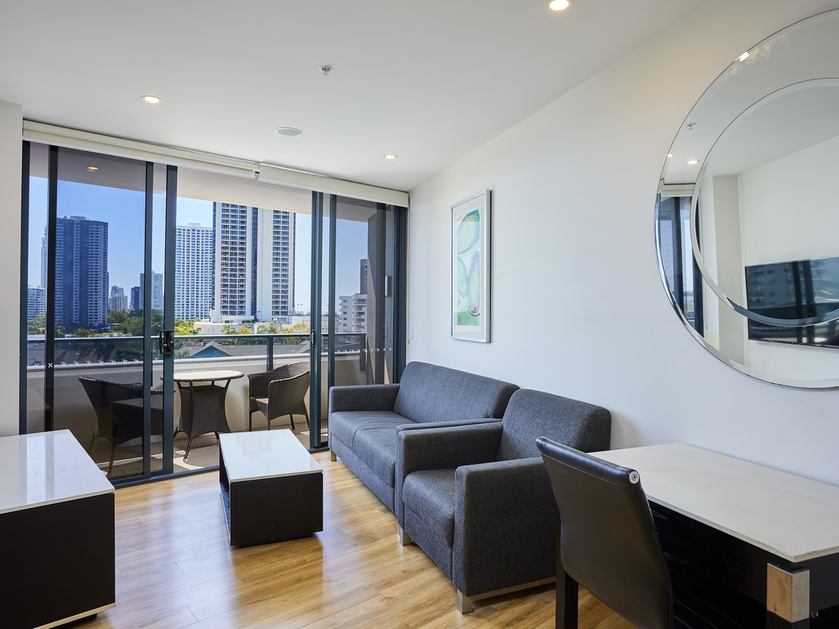 Homelike 2 bedrooms Apartment in Central Surfers 3 Serain Residences