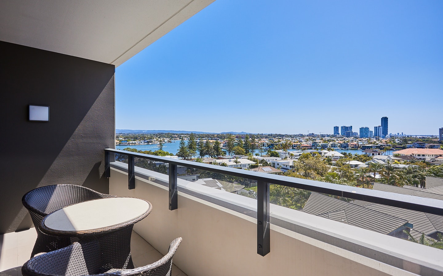 Great Studio 2 Serain Residences