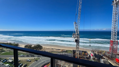 Sea Side Comfortable Apartment in Surfers Paradise 39 Serain Residences