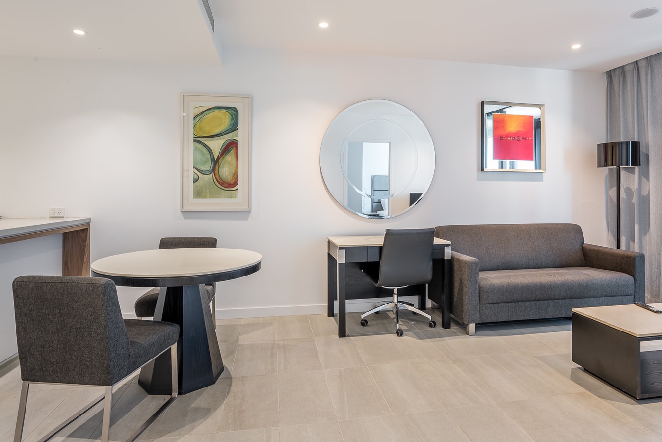 Bright and Sunny 1Bedroom Apartment + Rooftop Pool 4 Serain Residences