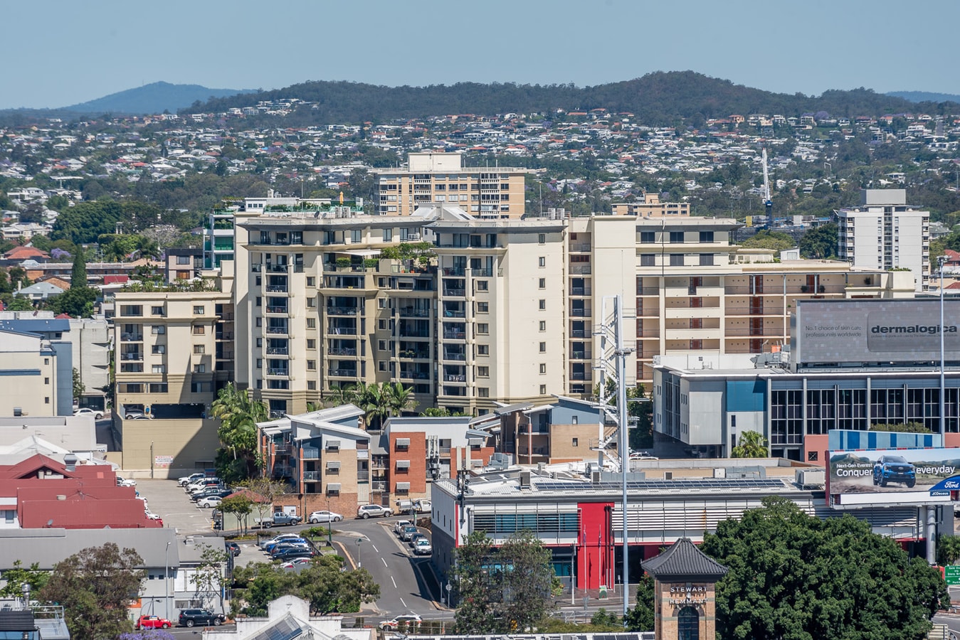 Bright and Sunny 1Bedroom Apartment + Rooftop Pool 16 Serain Residences