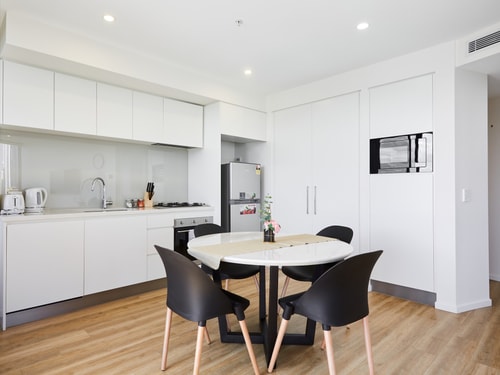 Spacious One bedroom Apartment In Surfers Paradise 6 Serain Residences