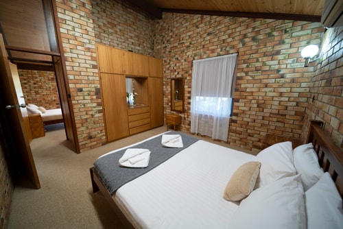 Three bedroom Vineyard View Villa @ Blickinstal 10 Serain Residences