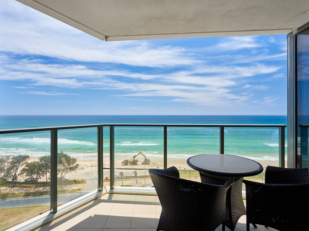 Ocean view beachside 2bedroom Apartment In Surfers 2 Serain Residences
