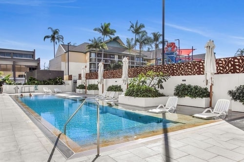 Highlevel 1 bedroom Apartment Located In Surfers 12 Serain Residences