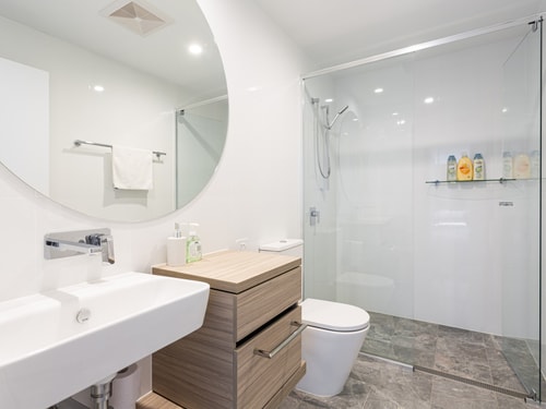 Premium Ocean View 2 Bedrooms Apartment Broadbeach 7 Serain Residences