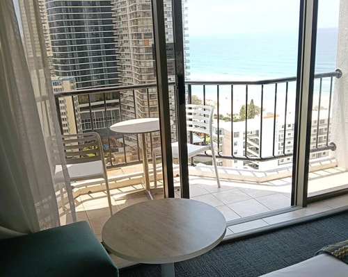 Cozy 2 Double-bed Room | Walk to Surfers Beach 2 Serain Residences