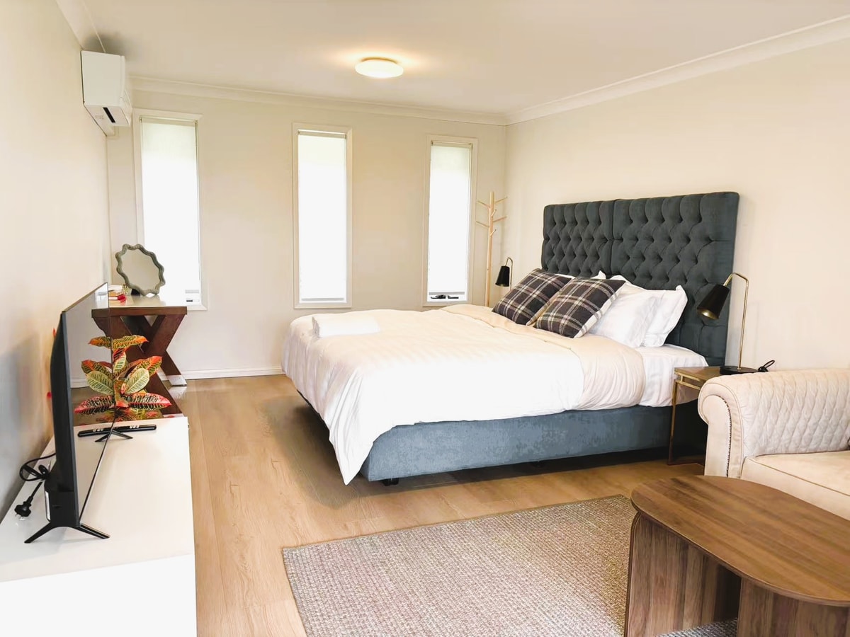 Cozy Leura Studio | Prime Location Getaway Serain Residences