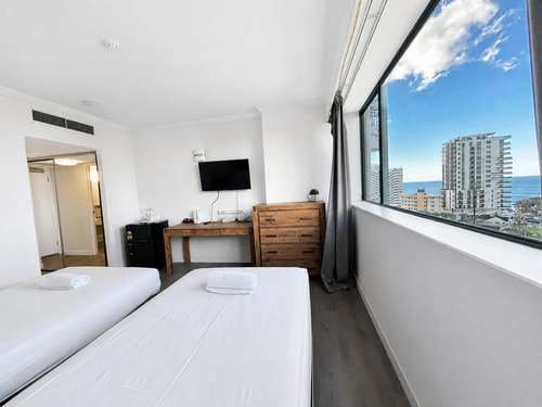 Coastal Hotel Room | Ocean Glimpse | 2 King Single 1 Serain Residences