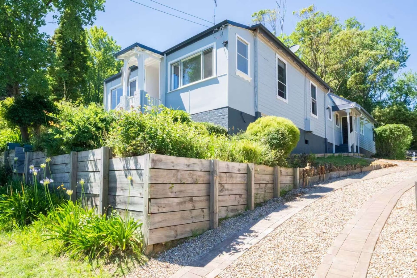 Homelike 2BDR Stay Centre of Leura Walk to Shops 9 Serain Residences