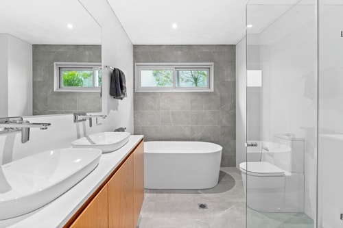 Costal Three-Storey Home with Panoramic Sea Views 19 Serain Residences