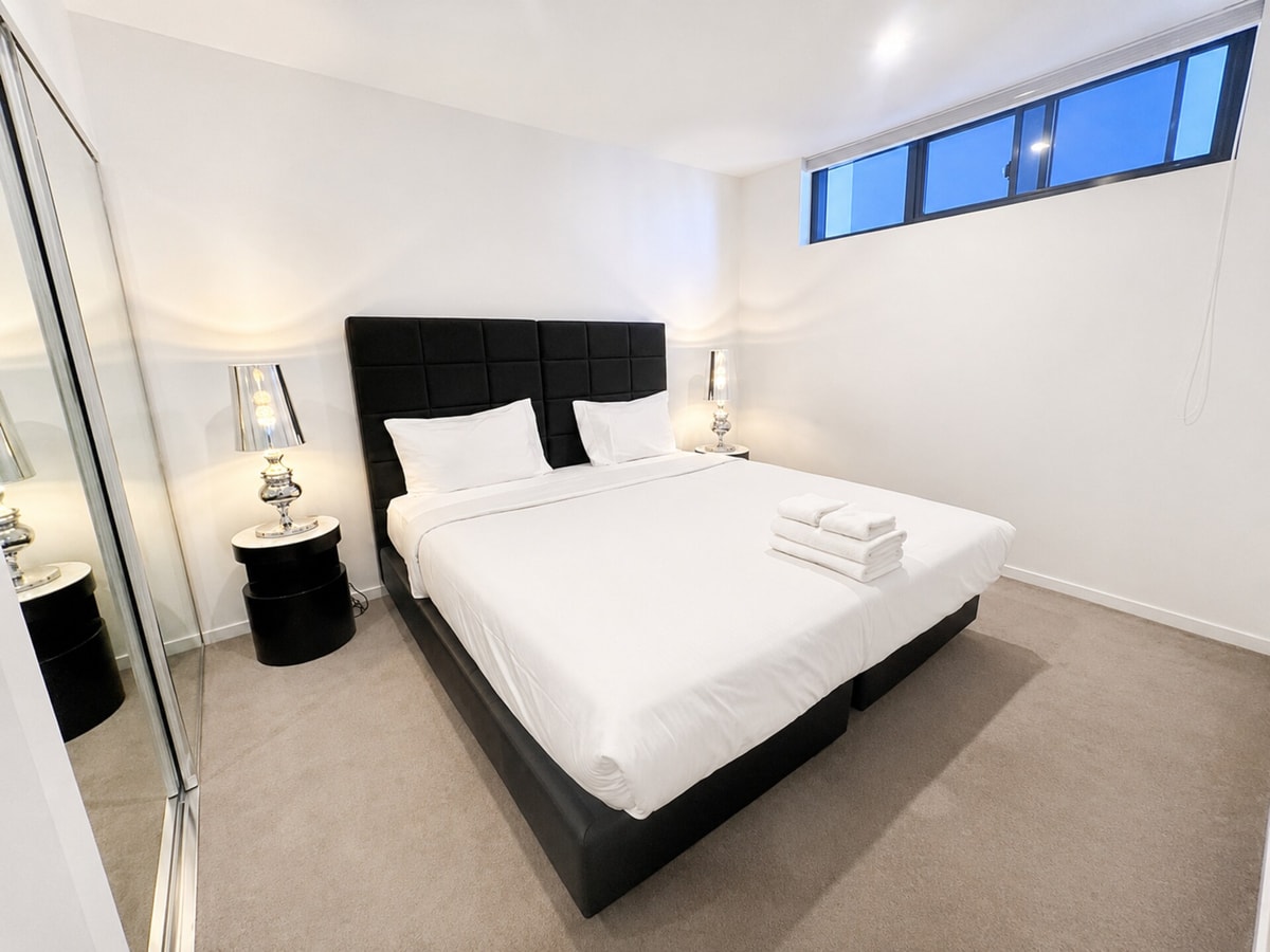 Comfortable 2BR w/ Pool, Gym & BBQ | Free Parking 1 Serain Residences
